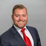 Brett Lavell / Nolo