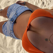 CheekyGirl_8695