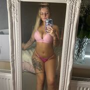 CheekyGirl_7750