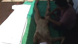Concealed webcam Bali Female Tourist gets a happy ending grind