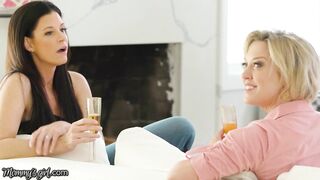 Stepmoms Conversation Turns In A Scissoring four-Way With Their Stepdaughters