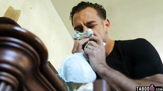Married milf Chanel Preston invited her ex for a nasty