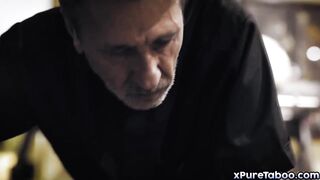 I came so rough I cried while watching this epic