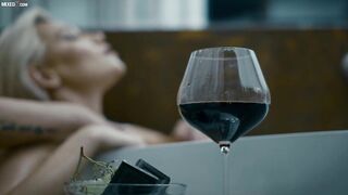 BABE EURO TURNED ON BABES AMIRAH ADARA AND SUBIL ARCH LICKING AND FINGER FUCK