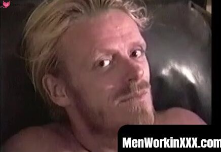 MenWorkinXXX.com - This guy loves spanking his monkey in his solo sessions
