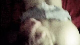 Camara oculta real para la escort Agatha de botitas se mensajea con su marido