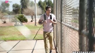 Jayden and Kane fucks outdoor