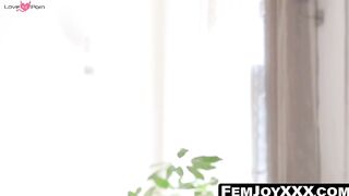 FemJoyXXX.com - Maria Rya's curvy body beats and self pleasure dance
