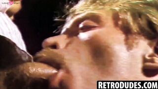 RetroDudes.com - Bearded homo sucks Dodges cock immediately after unzipping his pants