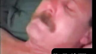 MenWorkinXXX.com - Tattooed butt muncher strokes his stiff pecker with joy