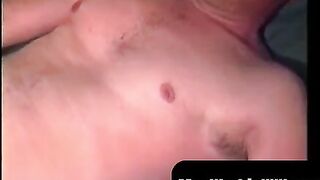 MenWorkinXXX.com - Tattooed butt muncher strokes his stiff pecker with joy