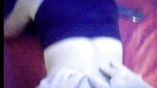 Escort Liz Vip camara oculta se deja grabar haciendo su trabajo se pone los tacones