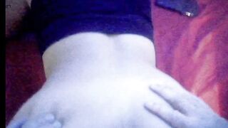 Escort Liz Vip camara oculta se deja grabar haciendo su trabajo se pone los tacones
