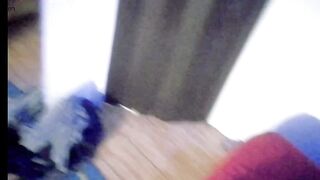 Escort Liz Vip camara oculta se deja grabar haciendo su trabajo se pone los tacones
