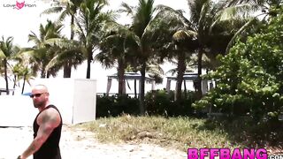 Teenage cockriders facialized after beach volleyball