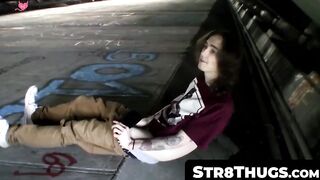 Str8Thugs.com - Horny skater dude Sean Johansen's car-bound cock stroking adventure