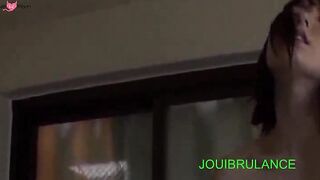 JOUIBRULANCE je sens son désir qui monte, son corps qui se tend, prêt à être pénétré,