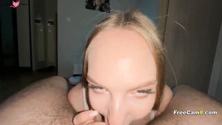 Curvy Blue Eyed Babe Sucking Thick Cock