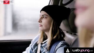 Conflicted 19 Yo Kristen Scott Discovers Her Sexuality With Dyke Slim Blonde Kenna James