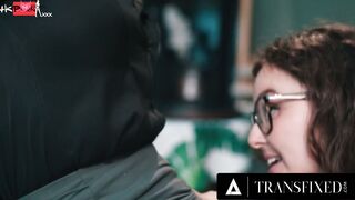 TRANSFIXED - hot Waitress Emma Rose Rekindles With Mature Bestie Leana Lovings During After Hour