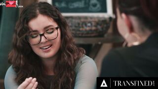 TRANSFIXED - hot Waitress Emma Rose Rekindles With Mature Bestie Leana Lovings During After Hour
