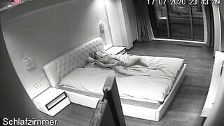 La coquine se masturbe solo