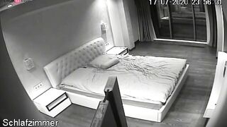 La coquine se masturbe solo