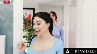 TRANSFIXED - Sexual Vendor Siri Dahl Gets SPITROASTED By Turned On Customers Emma Rose & Ariel Demure