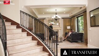 TRANSFIXED - Single Rich Kalli Grace Fucks New Hookup Kasey Kei With Hung Bodyguard