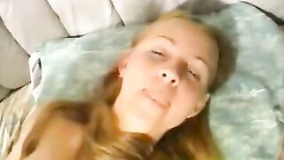lucy63 je sens que tu aimes ça, prendre la bite de Tont*n dans ta bouche