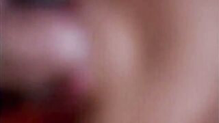 lucy63 je vais te prendre par derrière et te baiser si fort que tu vas crier de plais