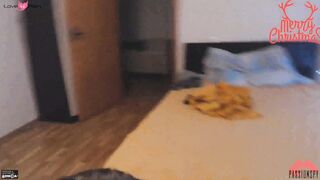 Teen avale tout apres la baise