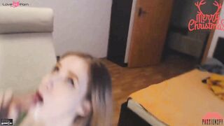 Teen avale tout apres la baise