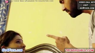 House Wife Ko Husband Ne Auto Driver Bhaiya Se Chudavaya Phir Khud Ne Choda