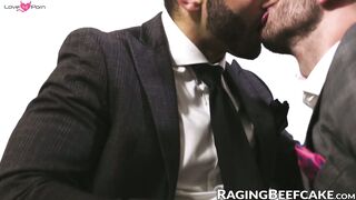 Handsome Drew Valentino raw destroys the asshole of hunk Pol Prince