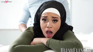Arab stepsister Willow Ryder seems innocent but her cock starved pussy demands attent