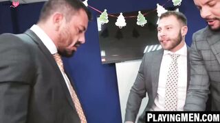 PlayingMen.com - Drew Dixon's massive cock taken by hot Sir Peter in a foursome