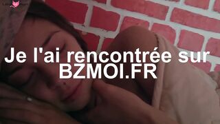 Elle se reveille et suce une teub pour bien commencer la journee
