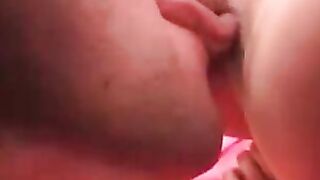 Rien, je suis prêt à te prendre lucy63, mais d'abord, montre-moi ton visage