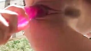 Rien, je suis prêt à te prendre lucy63, mais d'abord, montre-moi ton visage