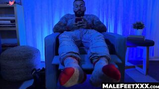 MaleFeetXXX.com - Hottie Maximus flaunts his sexy socks and suckable feet with pride