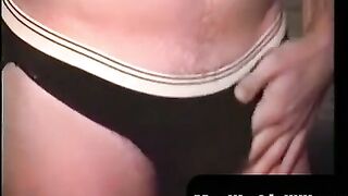 MenWorkinXXX.com - Hot hunk grips his massive long sword for intense solo play