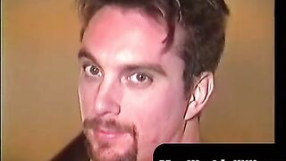 MenWorkinXXX.com - Hot hunk grips his massive long sword for intense solo play