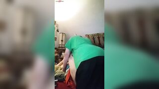 Video d une grand mere baisee par un homme qui pourrait etre son fils