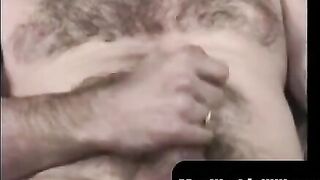 MenWorkinXXX.com - Crazy old bastard enjoys stroking his hairy cock solo
