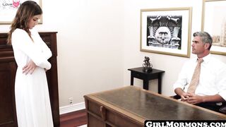 GirlMormons.com - Afraid Mormon gal's hairy pussy stroking for deviant's view