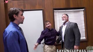 Keith Foxxx and Rick Kelson introduce Jack Hunter to office freeuse sex