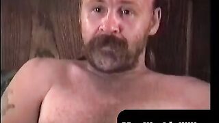 MenWorkinXXX.com - Sexy bum driller yanks out his cock for wild masturbation