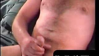MenWorkinXXX.com - Sexy bum driller yanks out his cock for wild masturbation