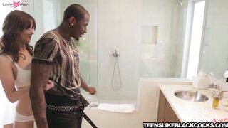 Nerdy babe Jay Taylor strips for black cock in shower
